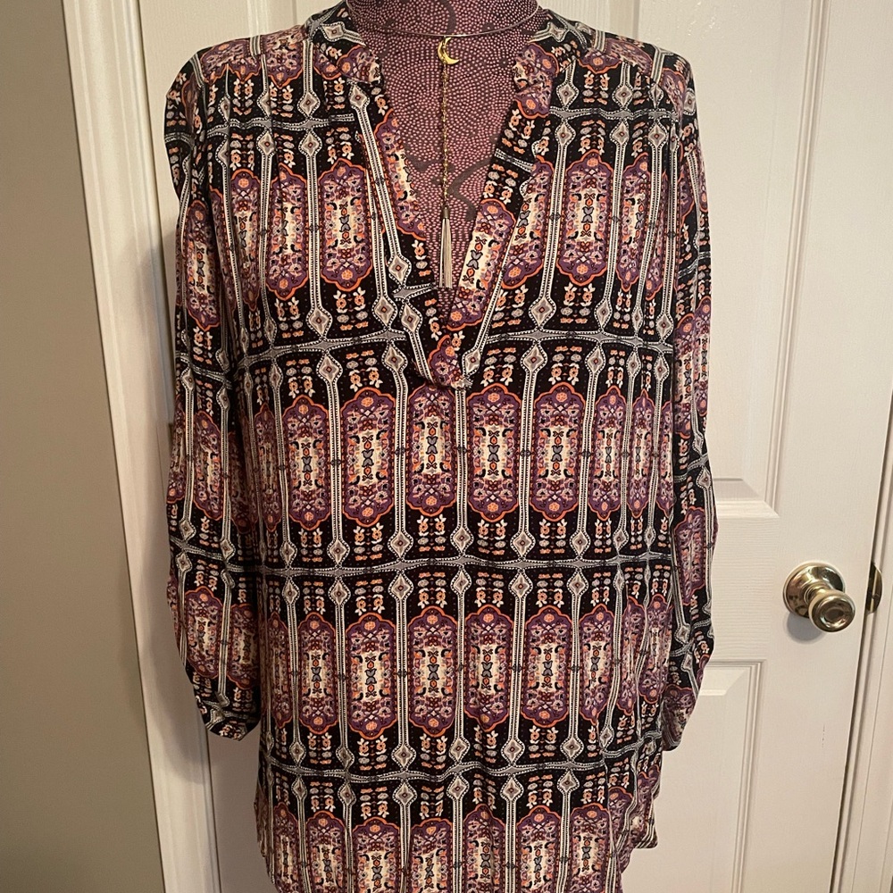 Entro V neck blouse purple, black tribal mixed print tunic top Size small/Med